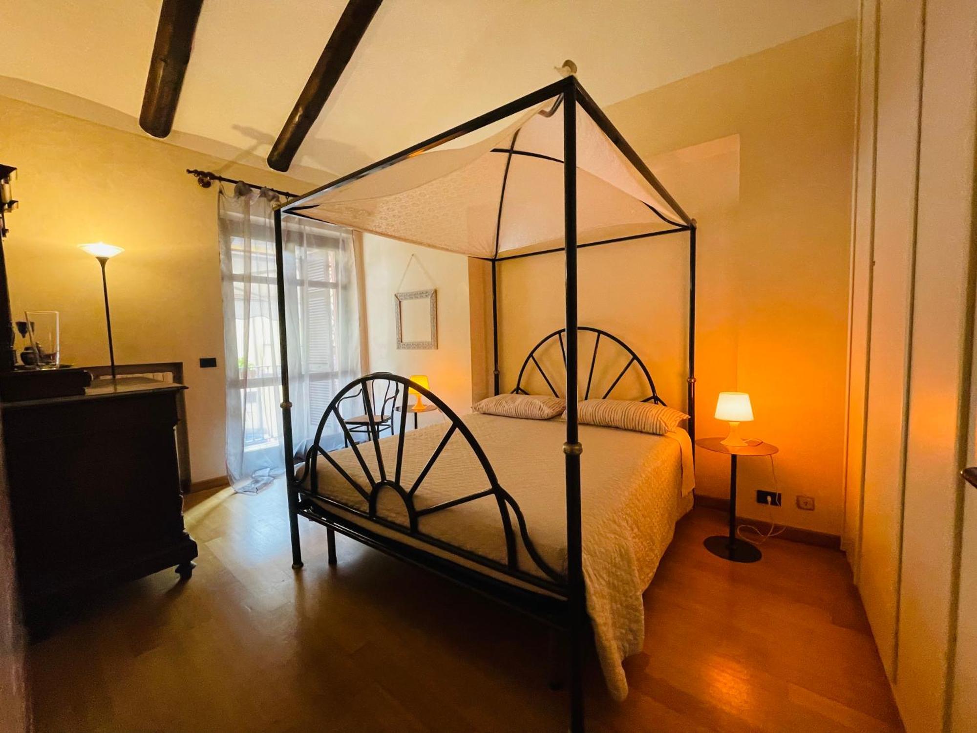 Casa Caroli, Charme E Comfort Nel Cuore Di Alba Buitenkant foto