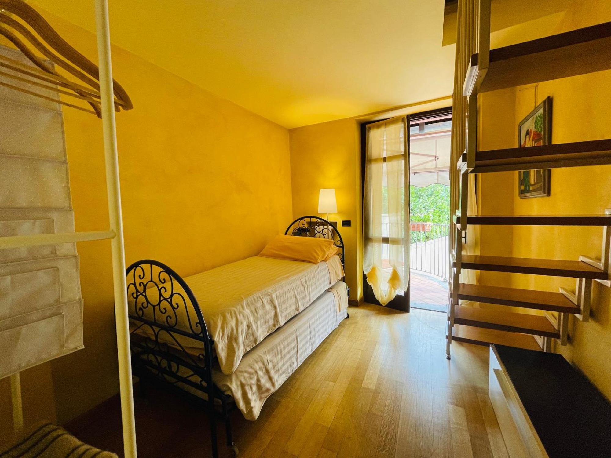 Casa Caroli, Charme E Comfort Nel Cuore Di Alba Buitenkant foto